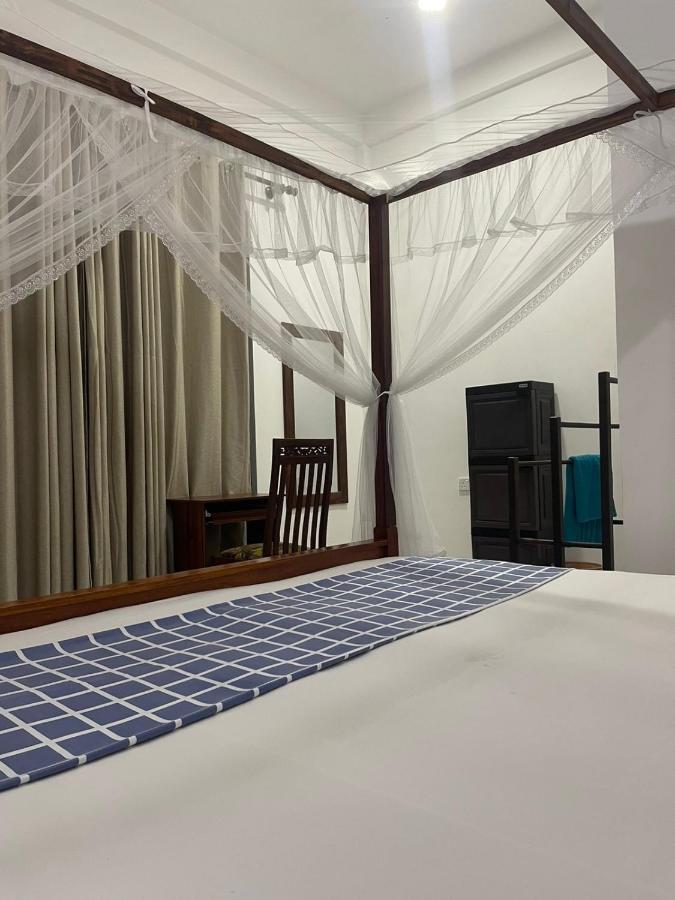 Plantation Inn เวลิกามา ภายนอก รูปภาพ